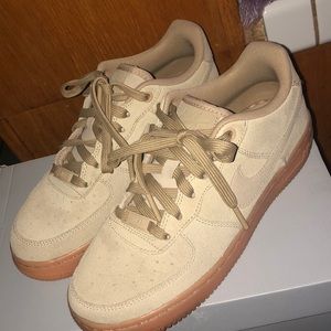 Nike Air Force 1s in color mushroom size 5.5 boys